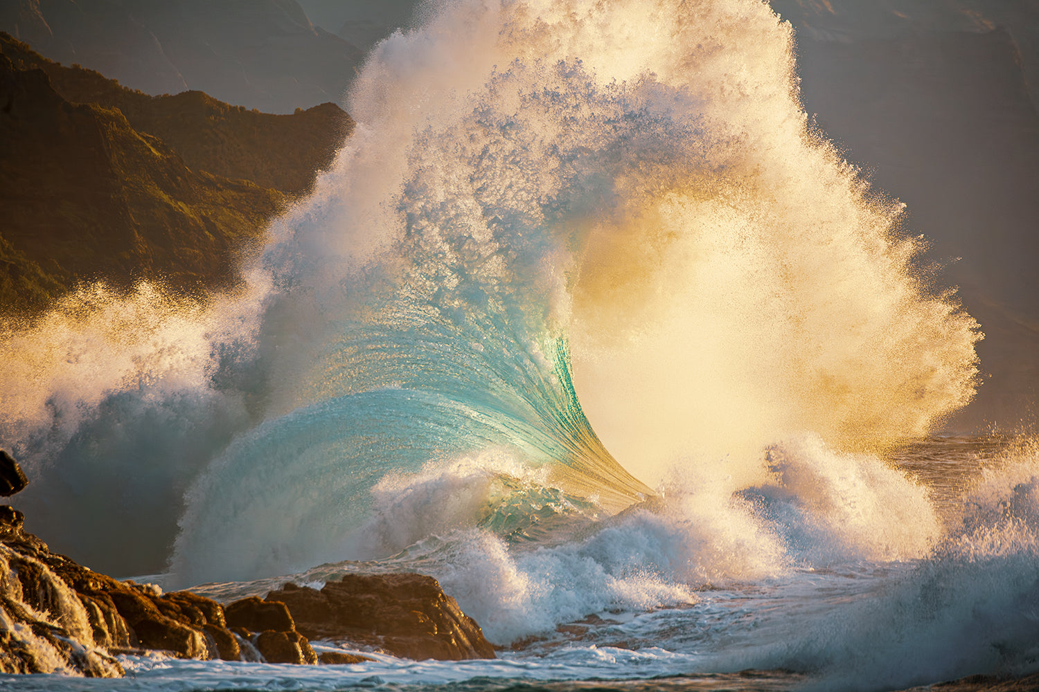 exploding wave